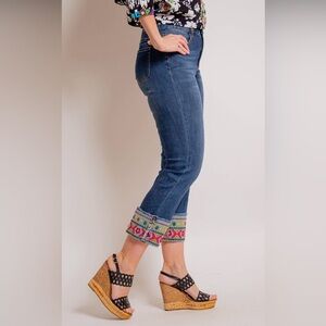 NWT, John Mark 5-Pocket Embroidered Cuffed Jeans, Sz 4P